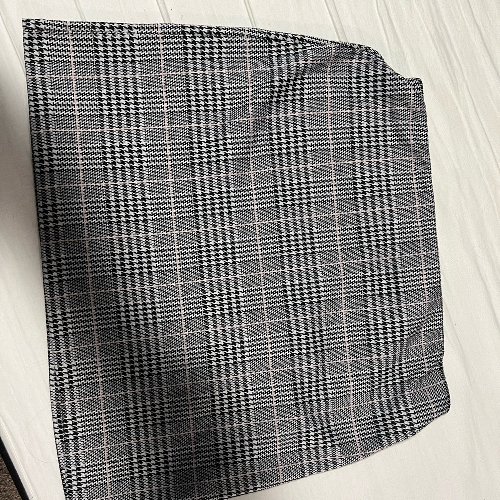 Plaid mini skirt